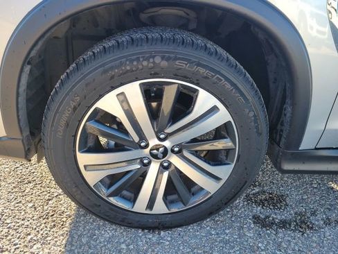 Used 2024 Mitsubishi Outlander Sport SE image 25