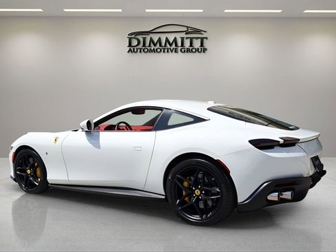 Used 2023 Ferrari Roma image 3