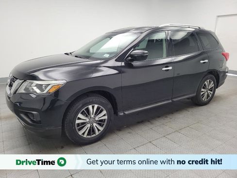 Used 2019 Nissan Pathfinder S FWD image 1