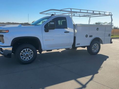 New 2026 Chevrolet Silverado 2500 W/T image 5