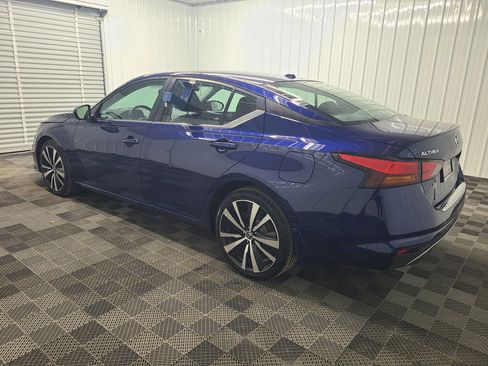 Used 2019 Nissan Altima 2.5 SR AWD/4WD image 9