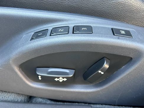 Used 2016 Volvo XC70 T5 Premier w/ Proximity Package AWD/4WD image 21