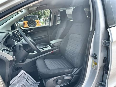 Used 2022 Ford Edge SE w/ Black Appearance Package AWD/4WD image 15