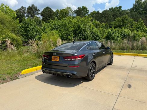 Used 2020 Kia Optima SE FWD image 10