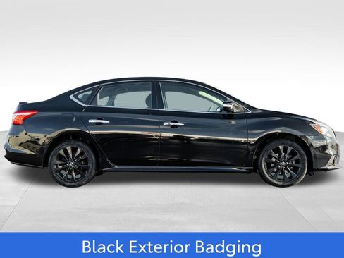 Used 2018 Nissan Sentra SR w/ Technology Package image 8