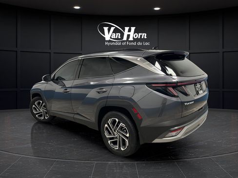 Used 2025 Hyundai Tucson Limited AWD/4WD image 5