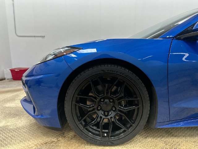 Used 2021 Chevrolet Corvette Stingray Premium Cpe w/ Battery Protection Package RWD image 21