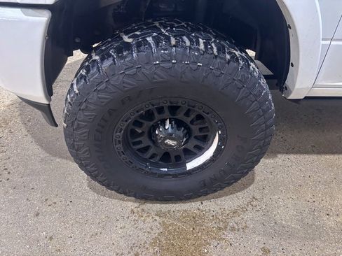 Used 2019 RAM 2500 Laramie image 12