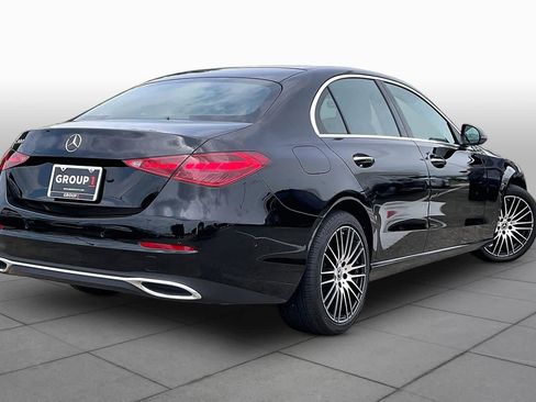 Used 2025 Mercedes-Benz C 300 Sedan image 11