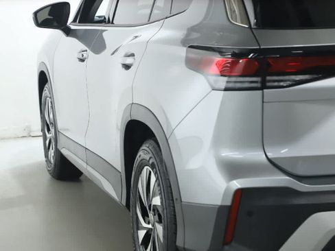 Certified 2026 Volkswagen Tiguan S FWD image 39