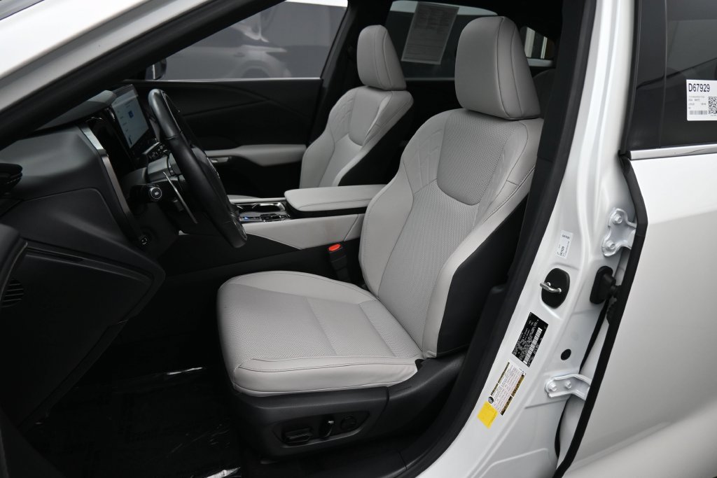 Used 2024 Lexus RX 350 Premium w/ Cold Area Package FWD image 16