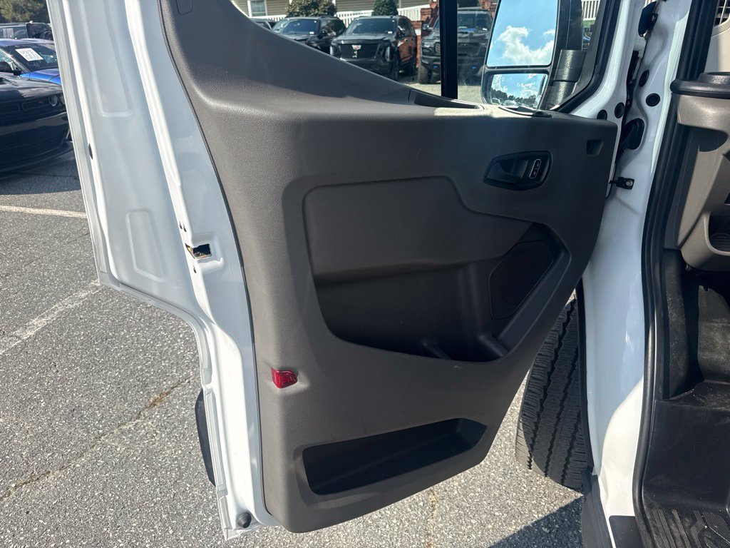 Used 2023 Ford Transit 350 XL RWD image 21