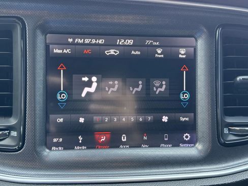 Used 2018 Dodge Challenger R/T Scat Pack image 14