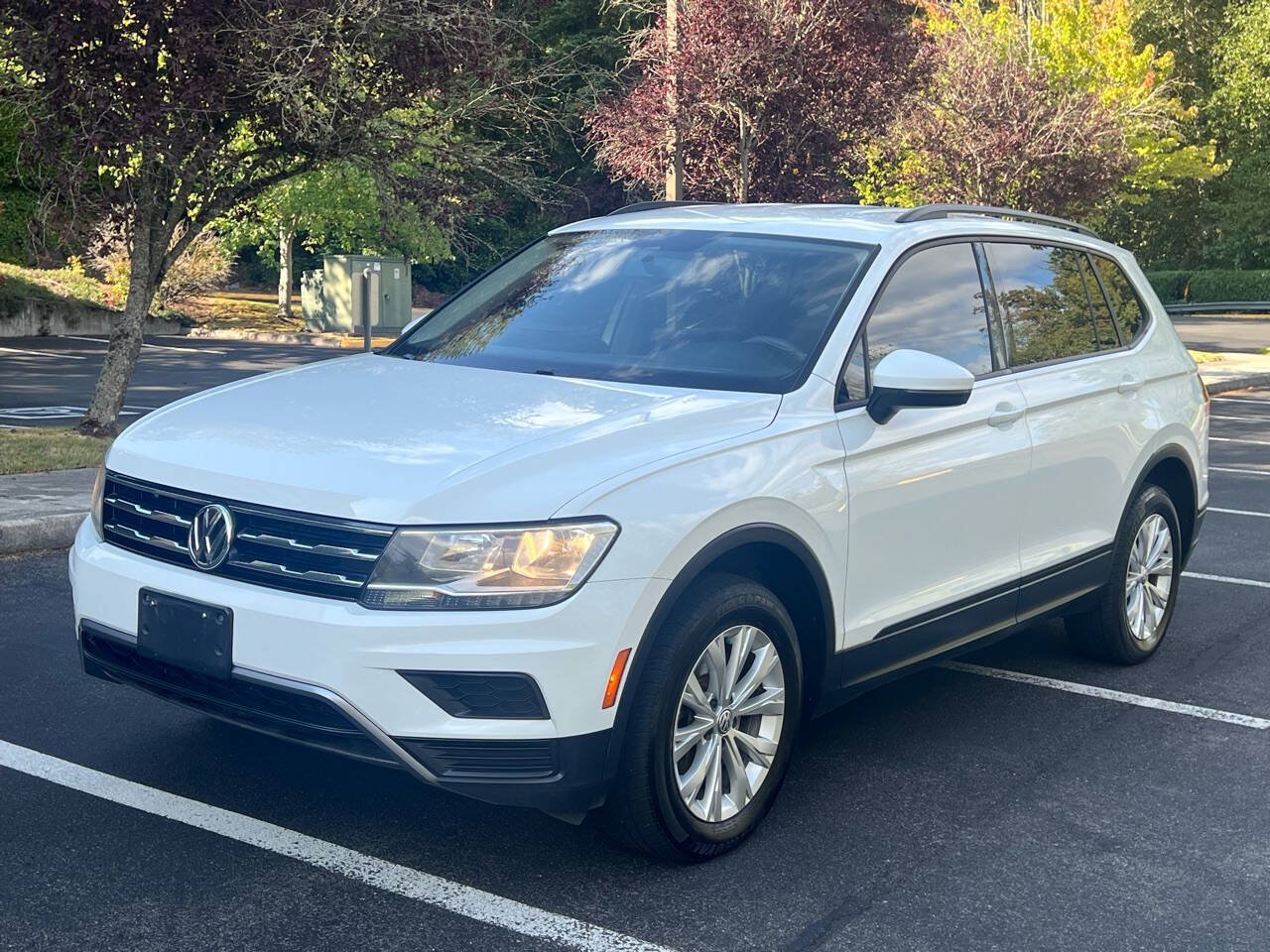 Used 2018 Volkswagen Tiguan S AWD/4WD image 3
