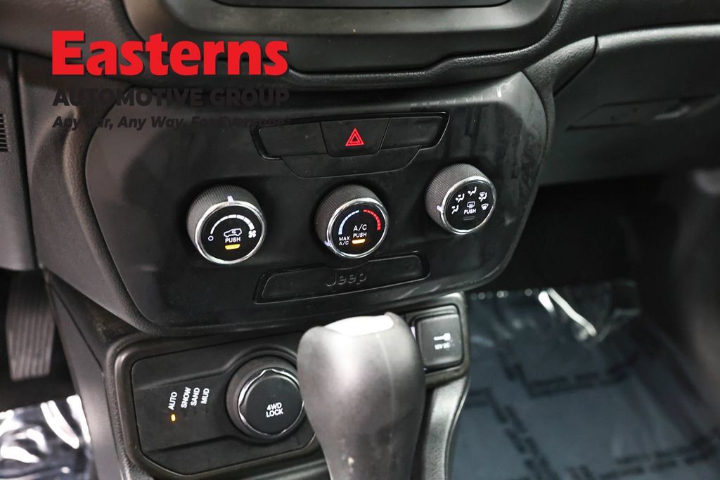Used 2020 Jeep Renegade Sport AWD/4WD image 21