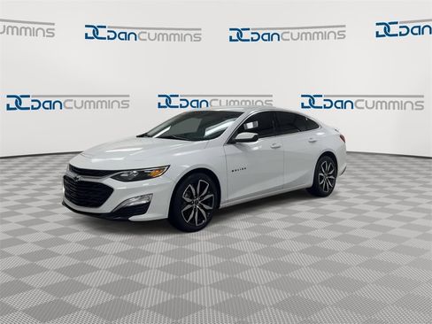 Used 2023 Chevrolet Malibu RS image 4