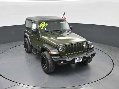 Used 2020 Jeep Wrangler Sport AWD/4WD image 23