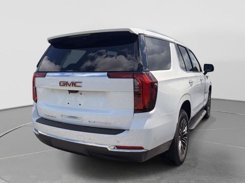 Used 2026 GMC Yukon Elevation w/ Elevation Premium Package AWD/4WD image 5
