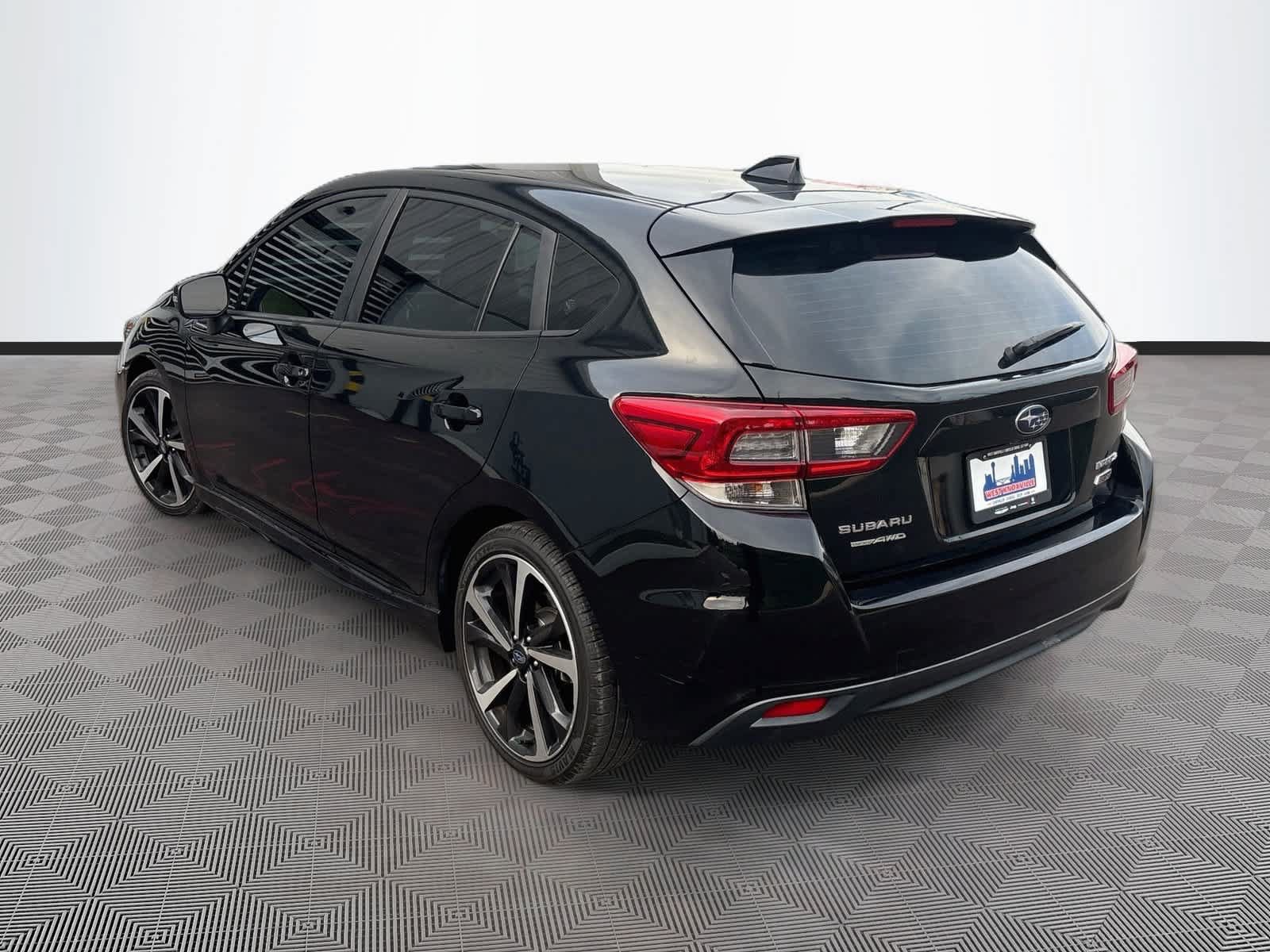 Used 2023 Subaru Impreza 2.0i Sport AWD/4WD image 7
