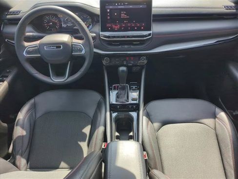 Used 2024 Jeep Compass Trailhawk AWD/4WD image 20