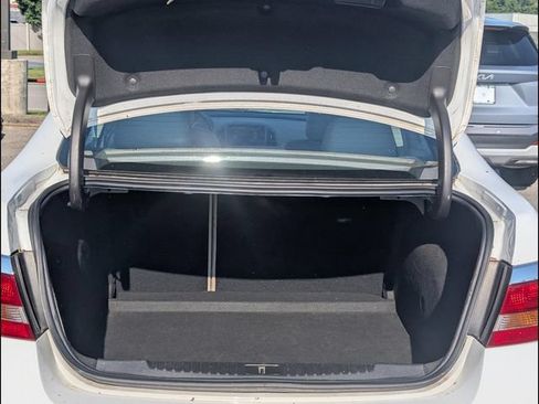 Used 2016 Buick Verano Leather w/ Driver Confidence Package FWD image 19