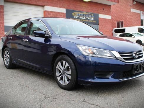Used 2014 Honda Accord LX image 7