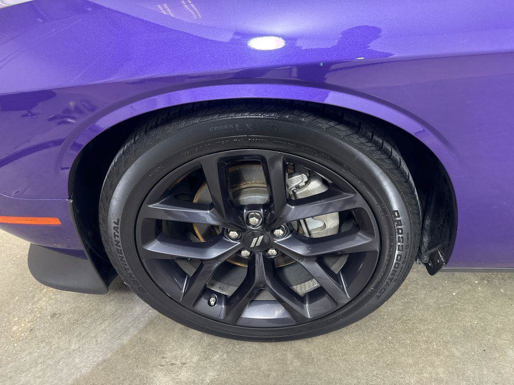 Used 2023 Dodge Challenger R/T w/ Blacktop Package RWD image 18