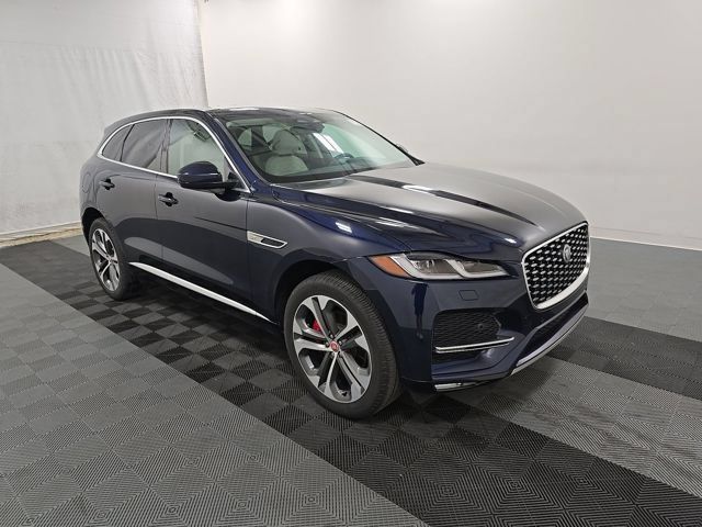 Used 2022 Jaguar F-PACE S AWD/4WD image 3
