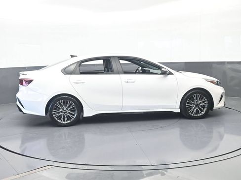 Used 2024 Kia Forte GT-Line w/ GT-Line Premium Package FWD image 7