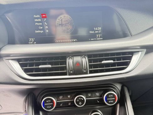Used 2018 Alfa Romeo Stelvio Ti Sport AWD/4WD image 14
