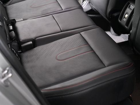 Certified 2025 MINI Cooper Countryman John Cooper Works w/ Comfort Package Max AWD/4WD image 28