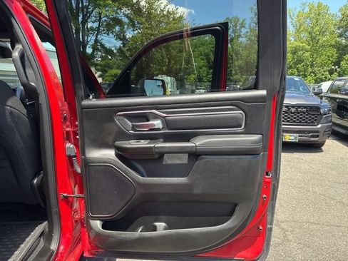 Used 2025 RAM 1500 Big Horn AWD/4WD image 39