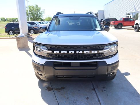 New 2026 Ford Bronco Sport Outer Banks w/ Outer Banks Tech Package+ AWD/4WD image 10
