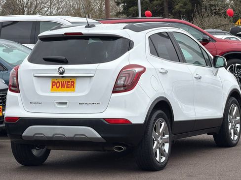 Used 2017 Buick Encore Essence w/ Experience Buick Package FWD image 4