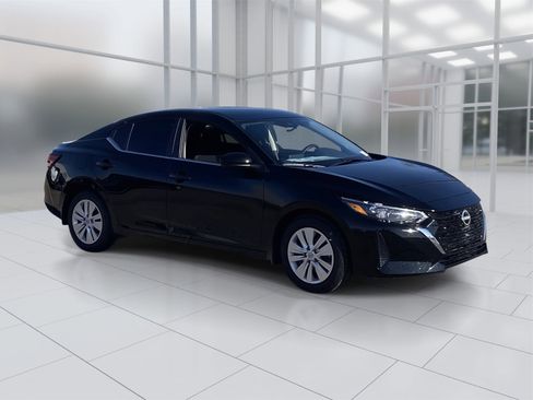 New 2025 Nissan Sentra S image 8