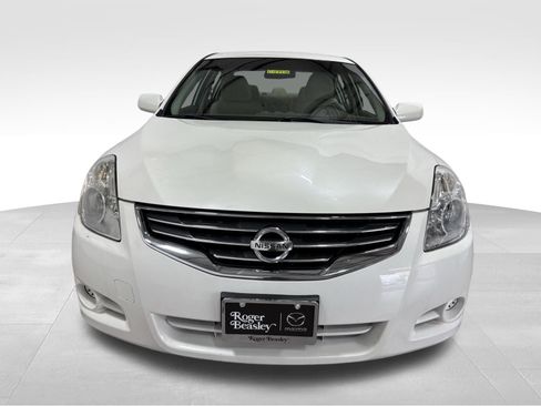 Used 2012 Nissan Altima 2.5 S image 2