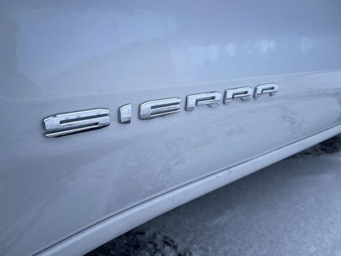Used 2023 GMC Sierra 1500 Pro w/ Graphite Edition image 31