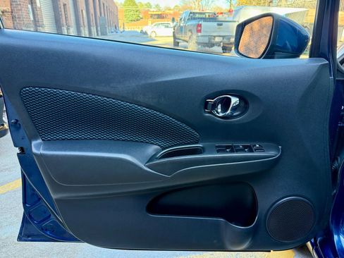 Used 2019 Nissan Versa Note SV image 9