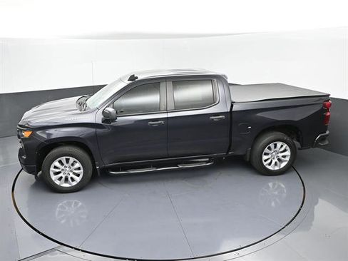 Used 2023 Chevrolet Silverado 1500 Custom image 40