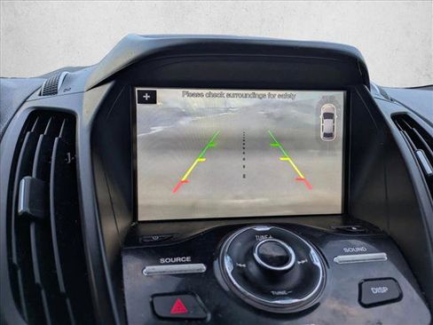 Used 2018 Ford Escape Titanium image 14