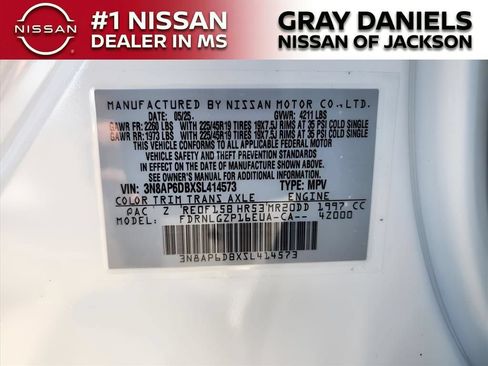 New 2025 Nissan Kicks SR AWD/4WD image 20
