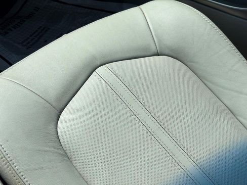 Used 2011 Cadillac CTS Luxury AWD/4WD image 17