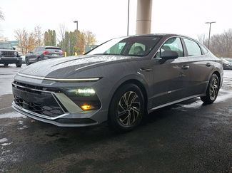 New 2026 Hyundai Sonata Blue video 2