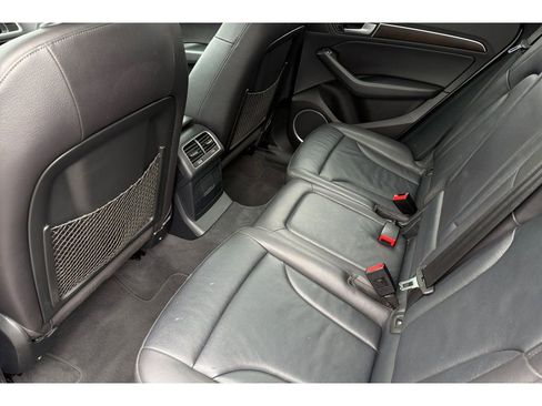 Used 2016 Audi Q5 2.0T Premium Plus image 13