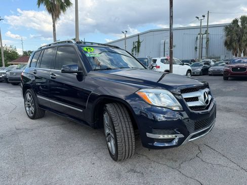 Used 2015 Mercedes-Benz GLK 350 2WD image 3