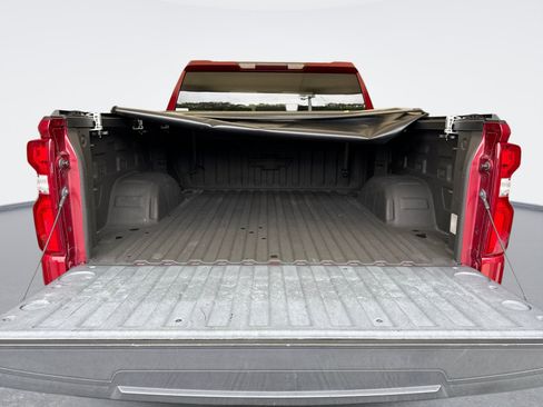 Used 2020 Chevrolet Silverado 1500 Custom w/ Custom Value Package AWD/4WD image 21