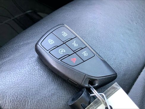 Used 2021 Chevrolet Tahoe Z71 w/ Z71 Signature Package image 26