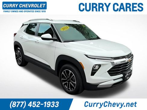 Used 2024 Chevrolet TrailBlazer LT w/ Convenience Package AWD/4WD image 1