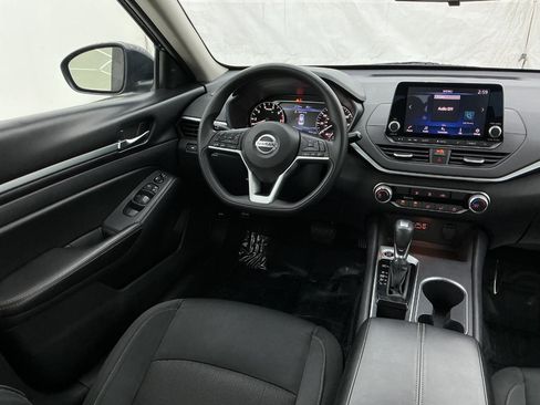 Used 2022 Nissan Altima 2.5 SV FWD image 29