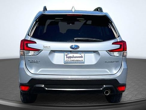 Used 2022 Subaru Forester Limited AWD/4WD image 5